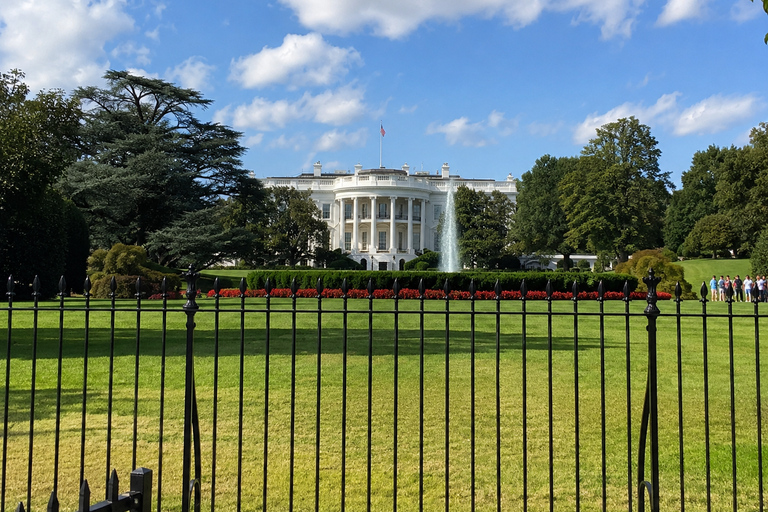 New York: Guided Day Trip to Philadelphia and Washington DC