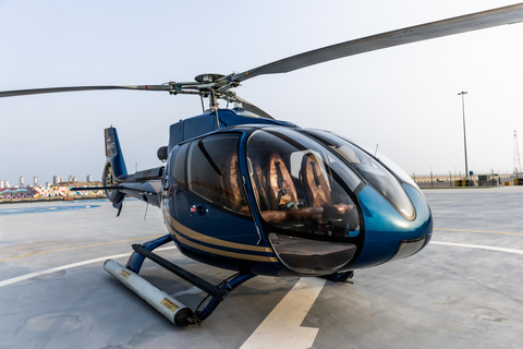 Abu Dhabi: Rundflug mit dem Hubschrauber