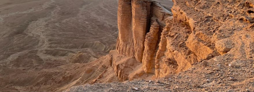 Riyadh: Edge of the World, cammelli e osservazione delle stelle in 4x4