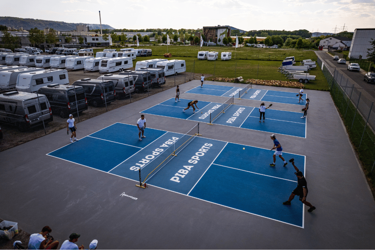 Pickleball à Neumarkt : Le sport ultime en Amérique