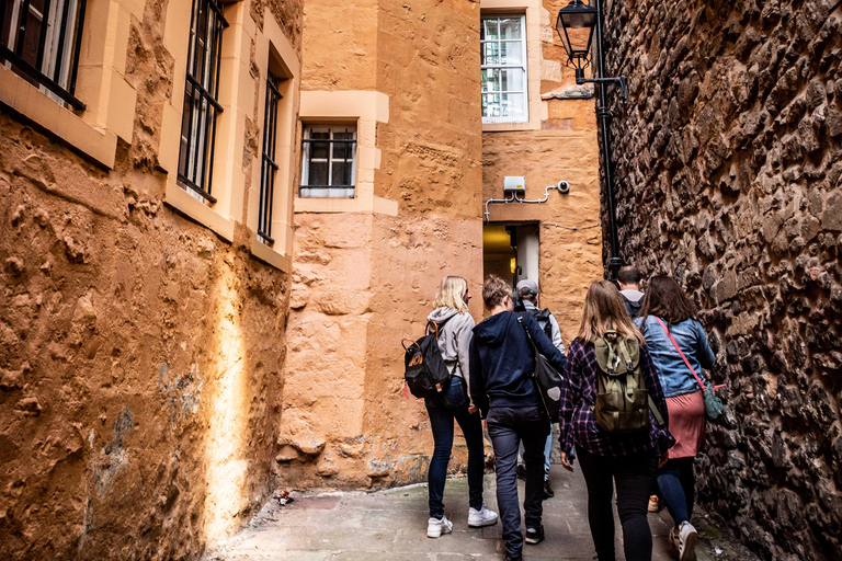 Edinburgh: Stunning Old Town Walking Tour