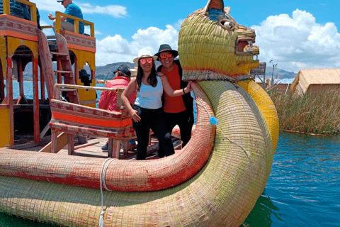 Ab Puno: Bootstour zu den Inseln Uros & TaquileGanztägige Fahrt mit dem Schnellboot von Puno zur Insel Uros und Taquile