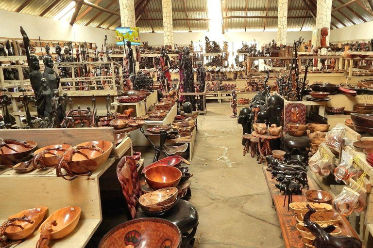 Mombasa: City tour, Fort Jesus, Old town & Akamba Handicraft