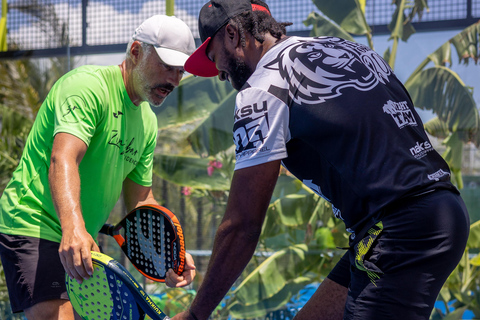 Zanzibar 1h30 Padel lesson Kiwengwa with hotel transferCourt lesson Kiwengwa with transfer - Morning Session