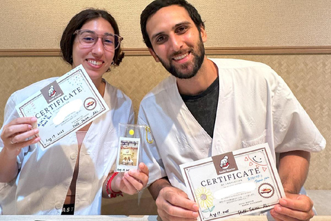 Osaka: Sushi Making in Spacious Studio with Certificate 10/1～Sushi Roll Making Experience