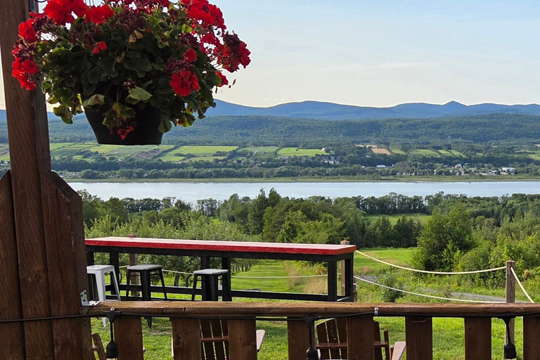 4-Hour Private Tour of Île d’Orleans. Discover local flavors. Licensed guide 4-hour private tour of Île d'Orléans. Discover local flavors. Certified guide