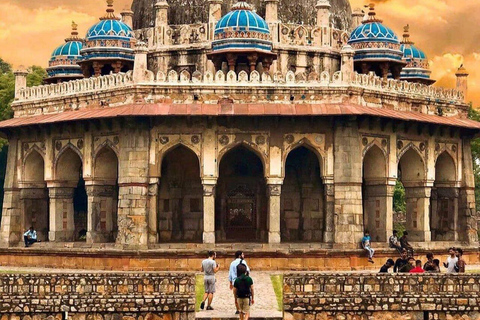 Tour Privado de la Tumba de Humayun con Salta la colaVisita Privada a la Tumba de Humayun con Guía Único