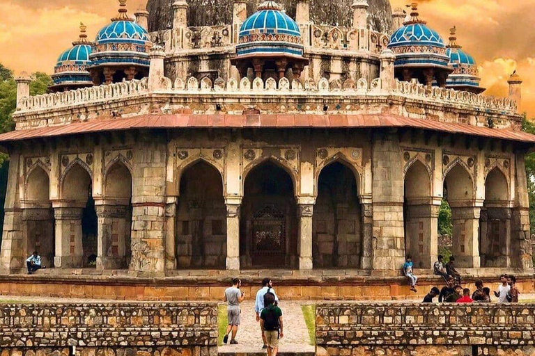 Tour Privado de la Tumba de Humayun con Salta la colaVisita Privada a la Tumba de Humayun con Guía Único