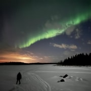 Oulu - Kemi: Aurora Silence Snowshoeing