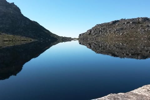 Cape Town: Table Mountain Guided Hike with Dam Views