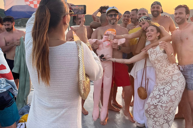 Dubrovnik: Sunset Boat Party with DJ & Blue Lagoon Swim Stop