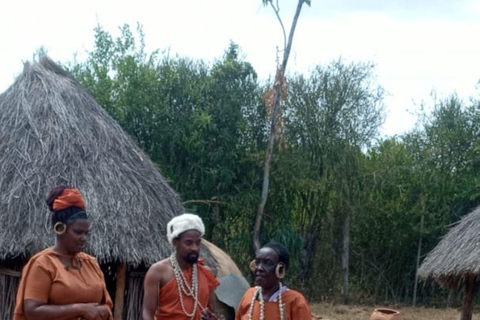 Mombasa: City Tour, Bombolulu Workshops and Cultural Centre