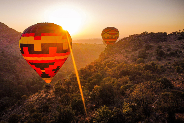 Cradle of Humankind: Balloon Flight & Breakfast