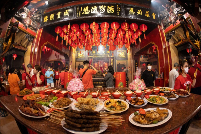 Jakarta: Museums, Chinatown & Colonial Landmarks Tour Group Tour with Transfer and Tickets