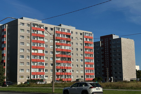 Authentic Tallinn: Everyday Life & Architecture