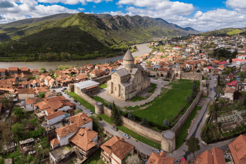 Tbilisi: Premium Kazbegi–Ananuri–Mtskheta Private Tour