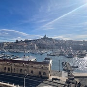 Marseille: Walking Tour with Local Guide