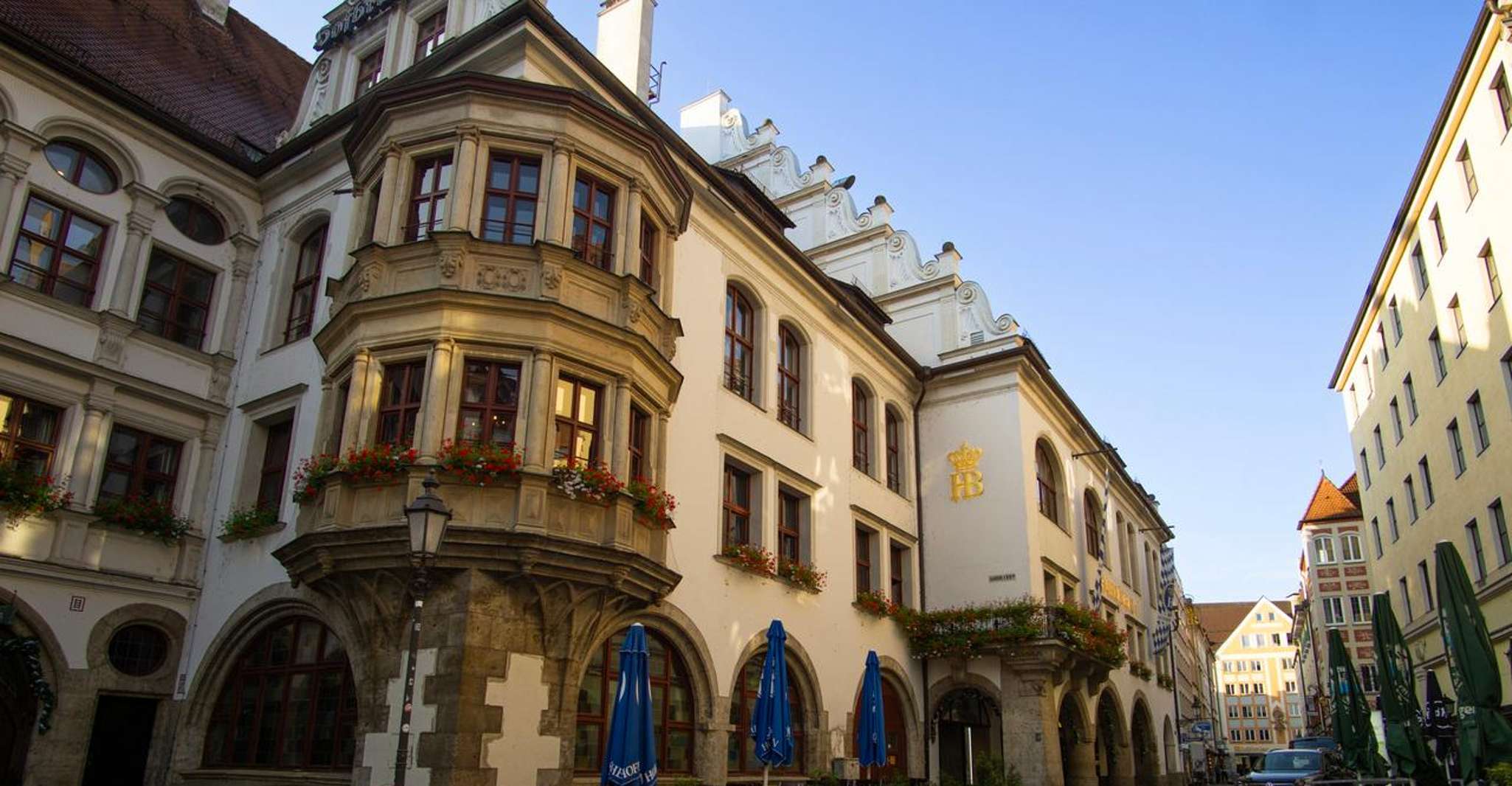 Munich: Old Town Tour with All Your Senses photo 7