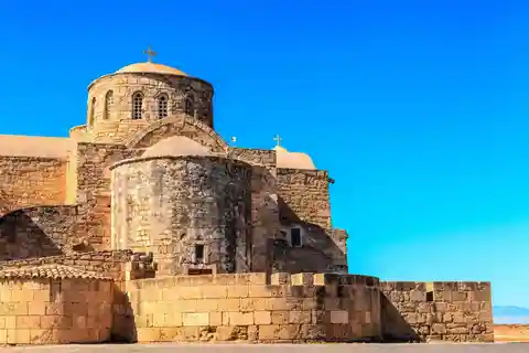 Von Paphos aus: FAMAGUSTA-Salamis und Geisterstadt