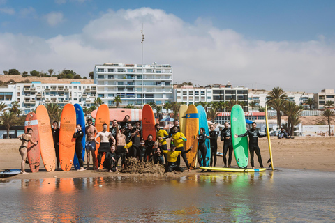 Agadir: Small Group Surf Lesson