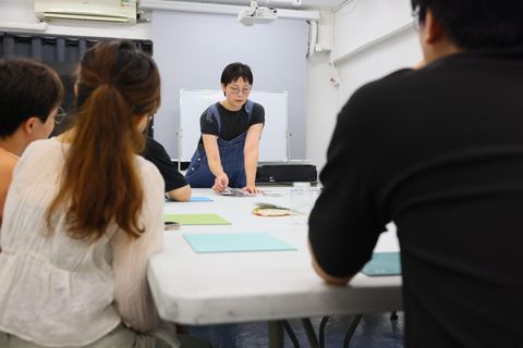 Create & Print Your Souvenir in Hong Kong