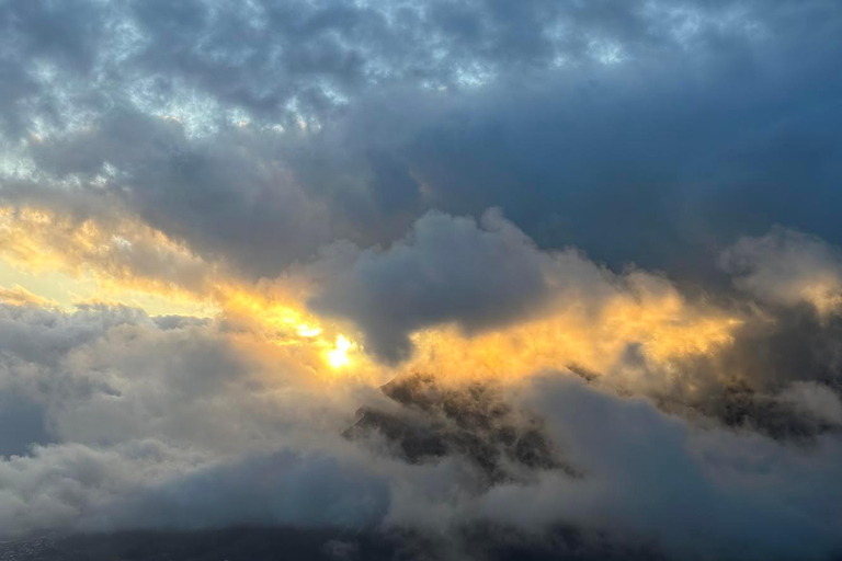 Le Cap : randonnée guidée à Lion's Head au lever ou au coucher du soleilRandonnée au lever du soleil depuis le point de rencontre