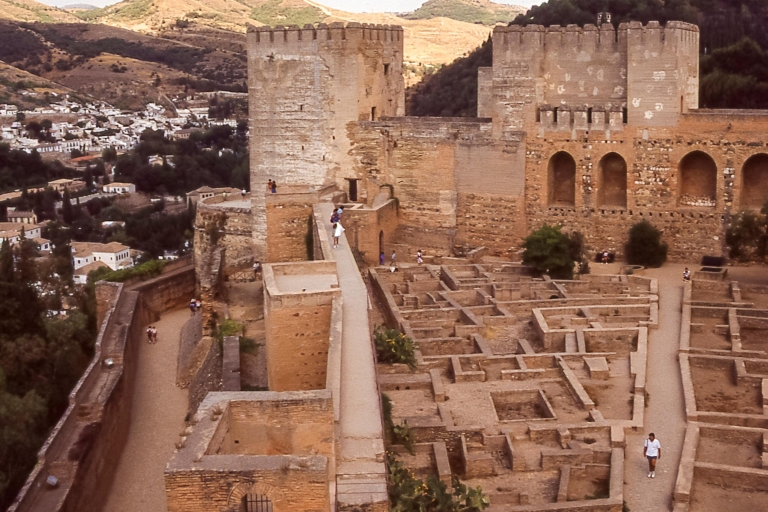 Alhambra en Albaicin: wandeltochtWandelroute