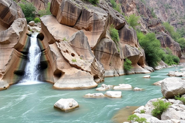 Depuis Batumi : Excursion d&#039;une journée dans les canyons de Martvili et d&#039;Okatse