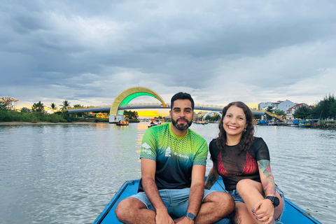 Hoi An: Lantern Boat Ride, Moonlight Bridge & Memories Show