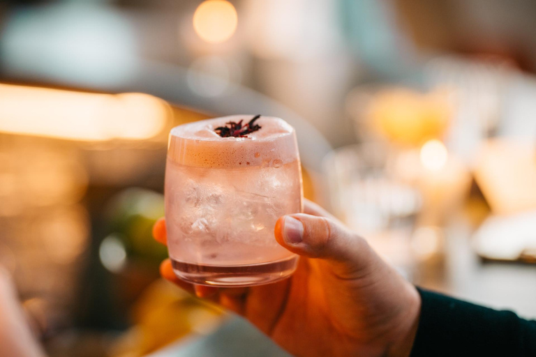 Vienna Nightlife Tour: Dinner, Drinks & Rooftop Bar