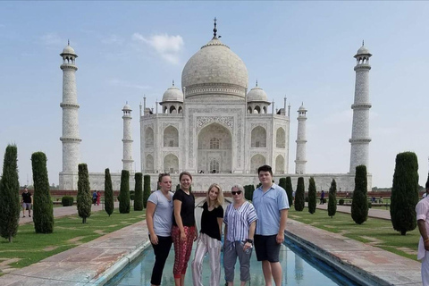 De Délhi: Tour guiado pelo nascer do sol do Taj Mahal e pelo Forte de AgraTour particular com carro e motorista, somente com guia