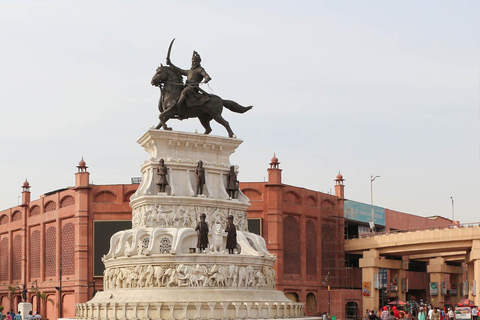 Amritsar Golden Temple with Wagah Border Wycieczka 1-N/2-dniowa