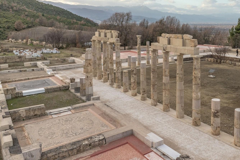 From Thessaloniki: Historic Ancient Macedonia Private Tour From Thessaloniki: Historic Ancient Macedonia Tour (Entrees)