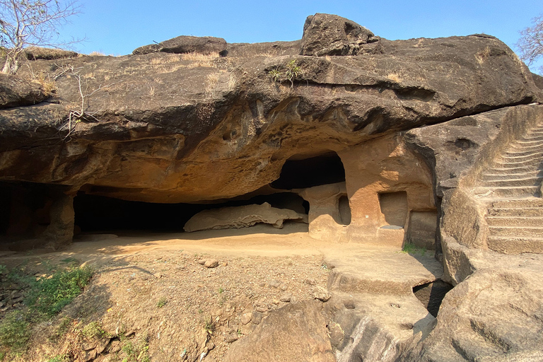 Mumbai: Kanheri Caves + Golden Pagoda Temple Mumbai: Kanheri Caves + Golden Pagoda Temple