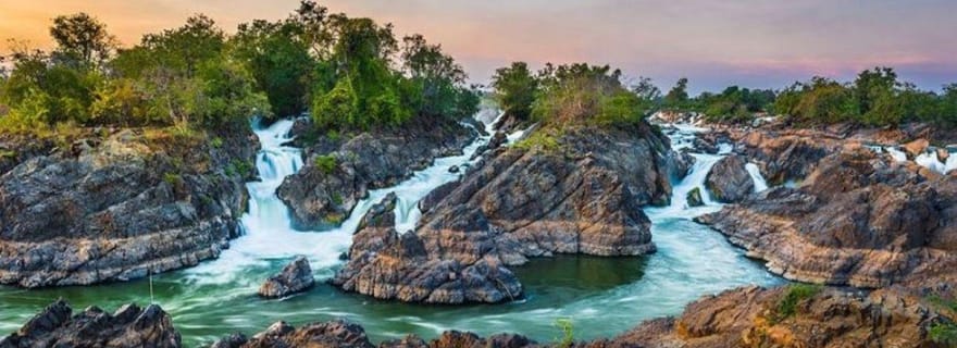 Visite à vélo de Don Det et Don Khone avec tyrolienne aux chutes de Lipphi