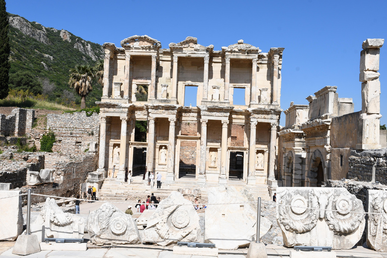 Kusadasi: Ephesus Private Tour with Turkish Bath Experience
