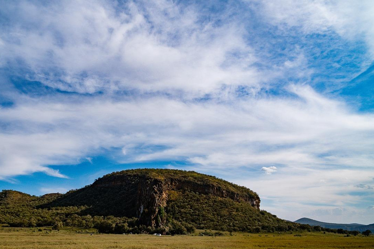 1-Day Crescent Island Walking Safari and Hell's Gate Biking Crescent Island Walking Safari (from Nairobi)