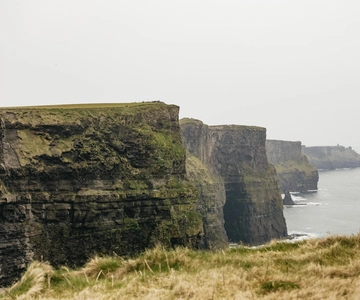 From Galway: Cliffs of Moher and The Burren Guided Day Trip