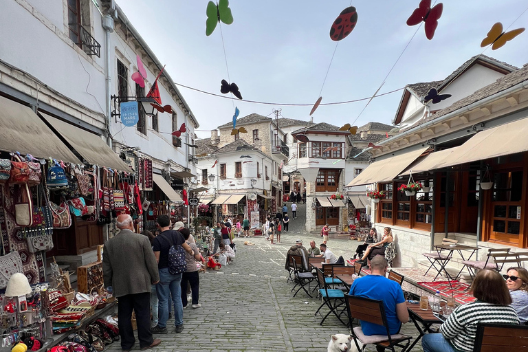 من تيرانا: بيرات، جيروكاستر، وكساميل، جولة لمدة يومين