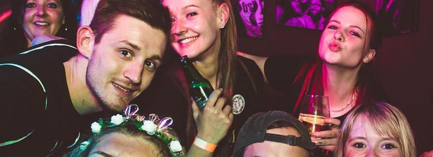 Munich : Tournée privée des bars avec guide et shots gratuits