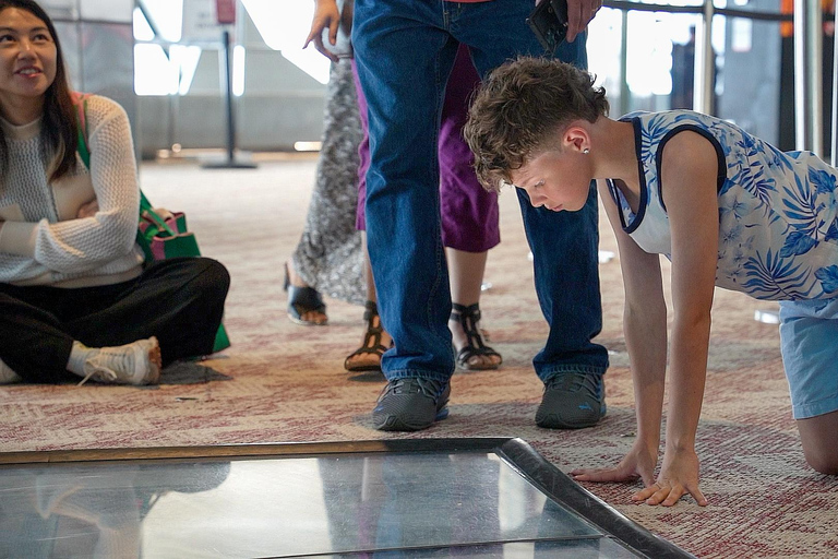 Toronto: wycieczka piesza po najważniejszych atrakcjach miasta z wejściem na wieżęToronto: Wycieczka piesza po najważniejszych atrakcjach miasta z wejściem na wieżę