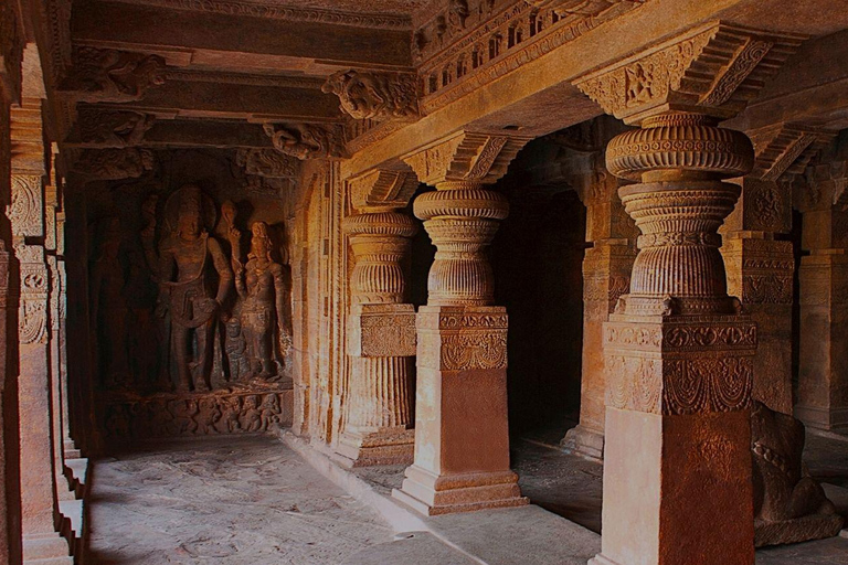 Esplorazione dell'India meridionale: dal Karnataka a Goa con hotel a 3 stelleEsplora il sud dell'India: dal Karnataka a Goa con hotel a 3 stelle