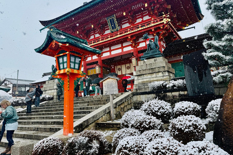 Kyoto: Early-Access Fushimi Inari Private Walking Tour