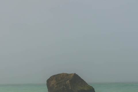 Salalah: Private Fazayah Beach Full-Day Tour 4x4 (1-4 guests)