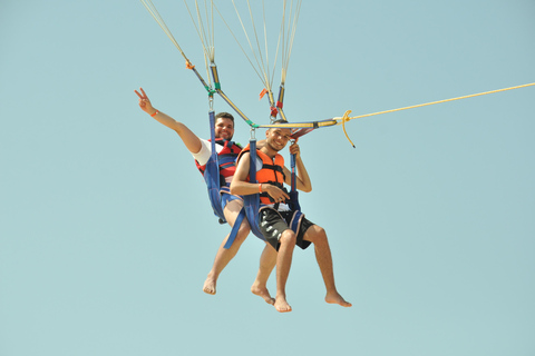 Hammamet: Parasailing flight over the Mediterranean Hammamet: Parasailing flight over the Mediterranean – DUO