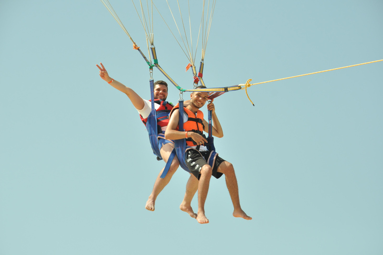 Hammamet: Parasailing flight over the Mediterranean Hammamet: Parasailing flight over the Mediterranean – DUO