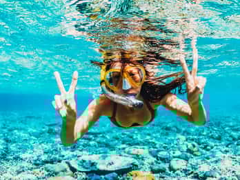 Amalfi Coast: Boat and Snorkeling Tour with Fruit & Drinks