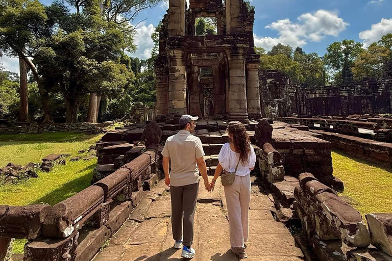 Siem Reap: Private Angkor Wat Guided Tour in Spanish 2 Days: Angkor Temples, Small & Grand Circuit