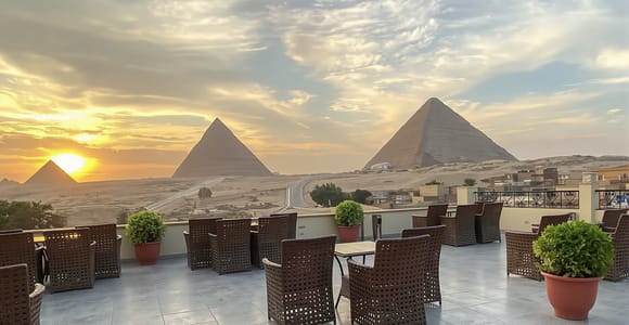 Marsa Alam: Private Cairo Day Trip by Plane with Pyramids