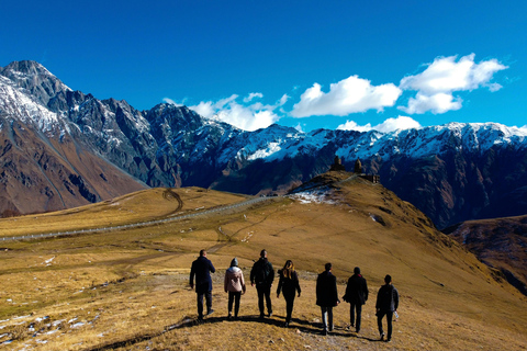 Tbilisi: Day Trip to Kazbegi with Hotel Pickup and Drop-off